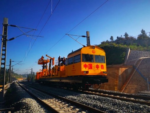 Track-laying of Vientiane-Luang Prabang Section of China-Laos Railway Completed